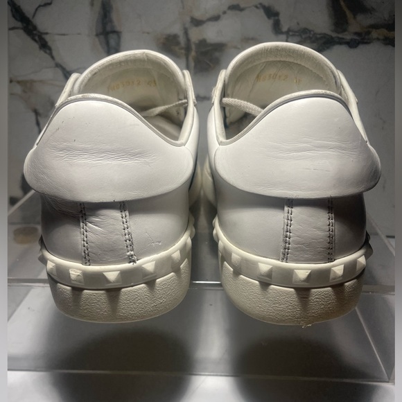 VALENTINO GARAVANI Mens rockstud low cut open laceless leather Snearkers - Picture 10 of 15